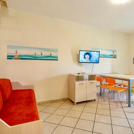 With Swimming Pool In Just 600 Meters From The * Mazzanta