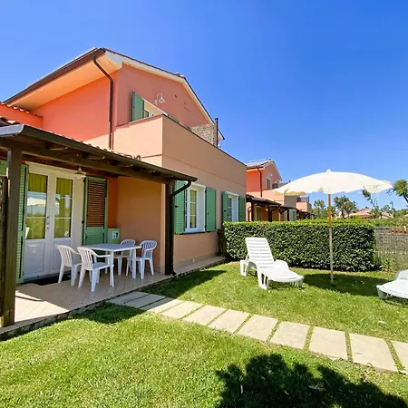With Swimming Pool In Just 600 Meters From The Aparthotel